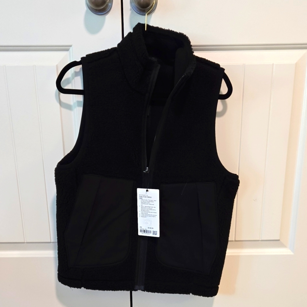Lululemon Mens High Pile Fleece Vest‎